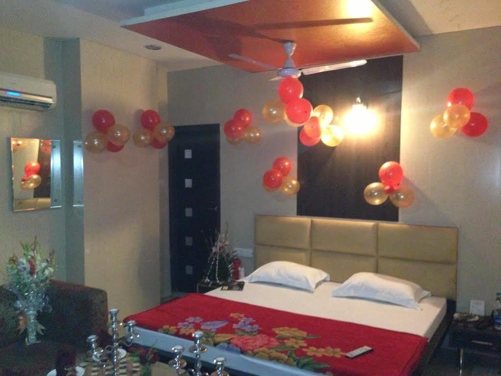 Hotel Silver Stone 루드히아나 외부 사진